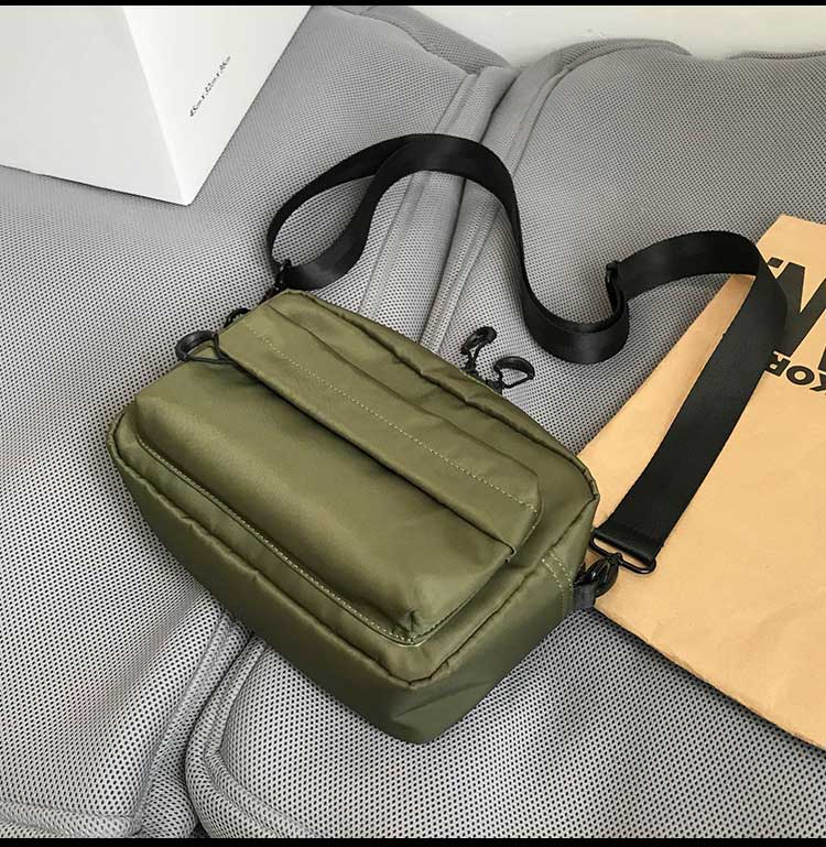 Waterproof Durable Nylon Unisex Fashion Cross Body Sling Bag for Teenager Solid Color