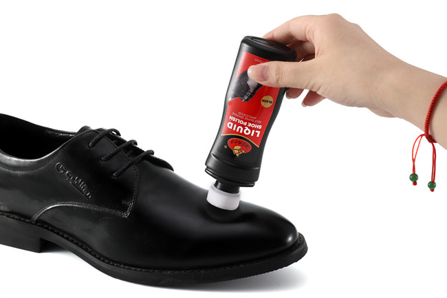 Premium Black Liquid Shoe Polish 75 Ml / 2.46 Fl. Oz. Instant  Instant Leather Wax With Sponge Applicator Included