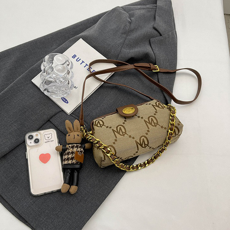 Closure Type Zipper Hasp Daily Life Essential 2024 Hot Designer Women's Shoulder Bags