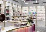 Golden Luxury Cosmetic Display Cabinet 4 Layers With Acctrative Advertising