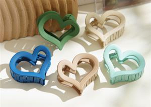 China Candy color love heart resin girls grab clip store accessories ins hairpin plastic new clip headwear spot wholesale wholesale
