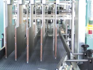 China Easy Operate Electric 500ml Glass Bottle Packing Machine wholesale