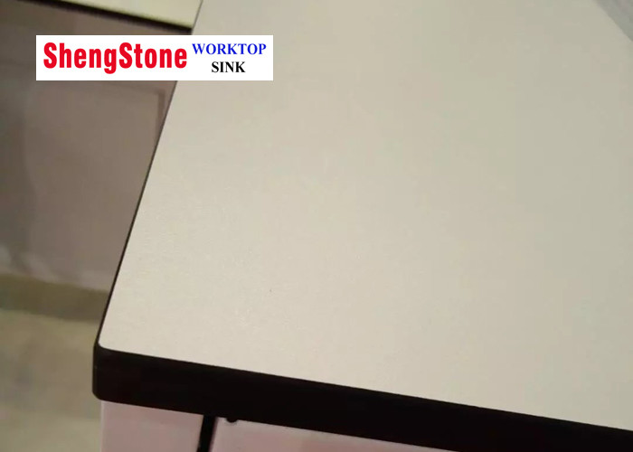 White Epoxy Phenolic Resin Board TableTop In School Physics Laboratory
