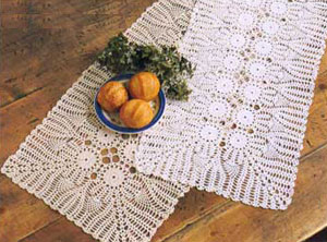 christmas tablecloths cotton and linen, Tablemat, Corcheted Lace Table linen, Tablecloth