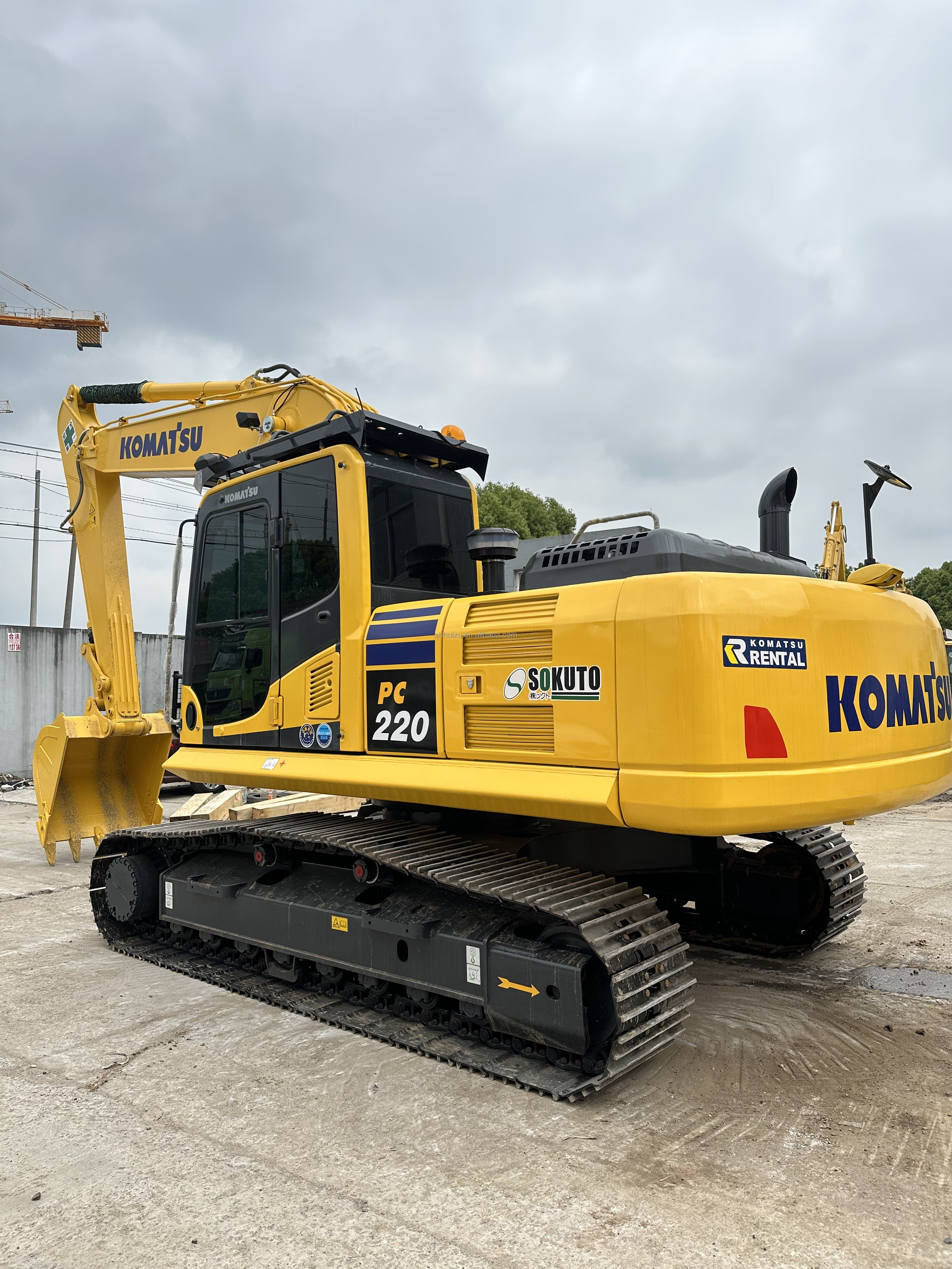 Used Komatsu Pc 220 8 Second Hand Robust Excavator KOMATSU PC220 8
