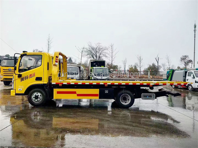 China New Foton 4ton Flatbed Car Towing Truck 4x2 Small Mini Wrecker Tow Truck Price