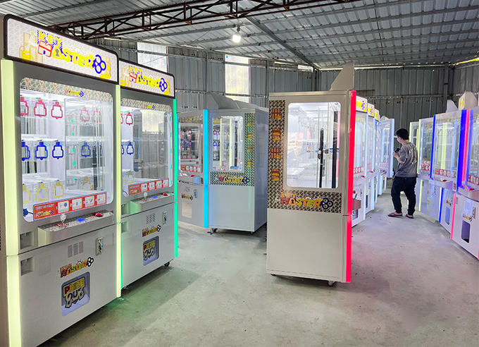 Golden Key Prize Vending Game Key Master Push Shoes Toy Gift Redemption Arcade Machine