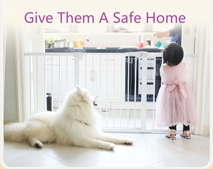 Best selling Children's Fence Baby Room Slam Gate Child Safety Gate Fence Quick and Easy Installation