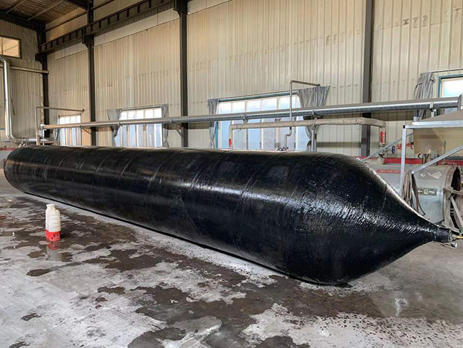 Ship Launching And Docking Inflatable Marine Airbags For Salvage Operations