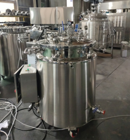 Adjustable Mixing Speed Softgel Gelatin Melter With 50-1000L Capacity