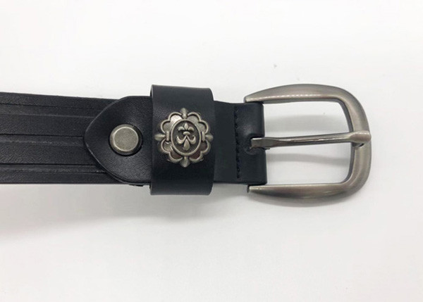 Soft Women Leather Belts With Embossed Line Pattern Brushed Gunmetal Bucklee 2.0CM Wide