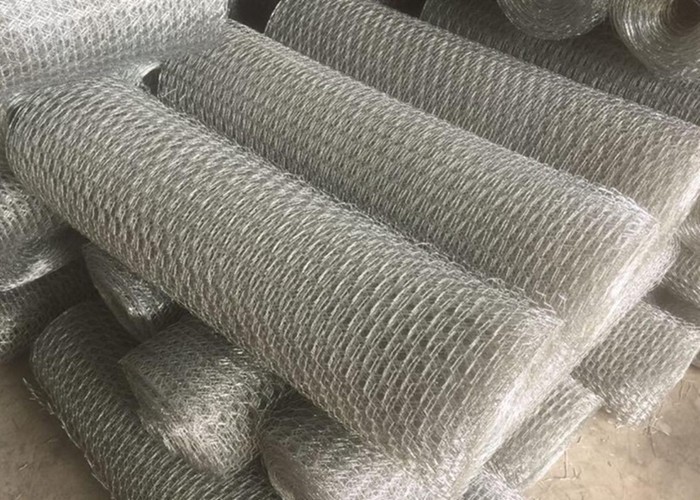 Hot Dipped Galvanized Hexagonal Wire Mesh 10-200m Galvanised Hexagonal Wire Netting