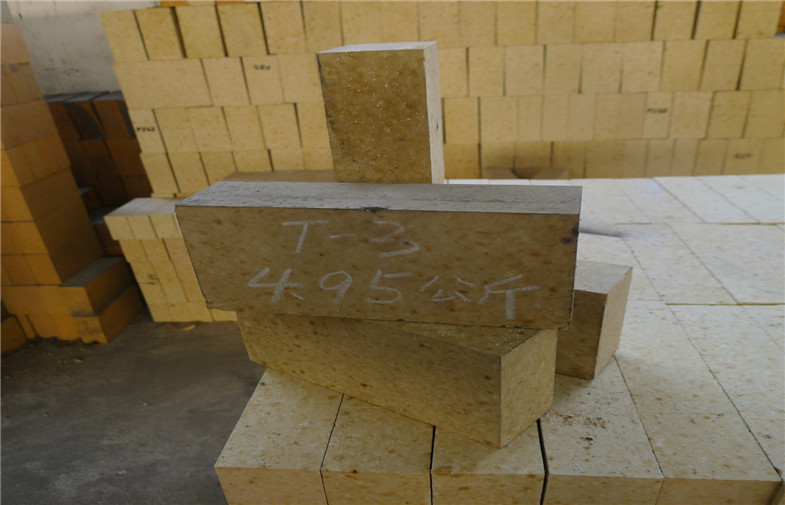 Wear Resistance High Alumina Brick / Heat Resistant Bricks For Hot Blast Furnace