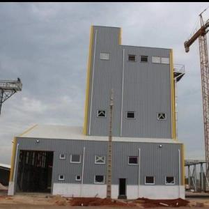 China Q355B Steel Prefabricated Houses Customized Prefabricated Steel Warehouse wholesale