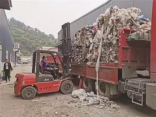 750L/H Hospital Waste Incinerator for Customers' Waste Incineration Solutions
