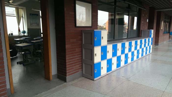 ABS Material Keyless Plastic School Lockers 4 Comparts 1 Column Safety / Ventilation