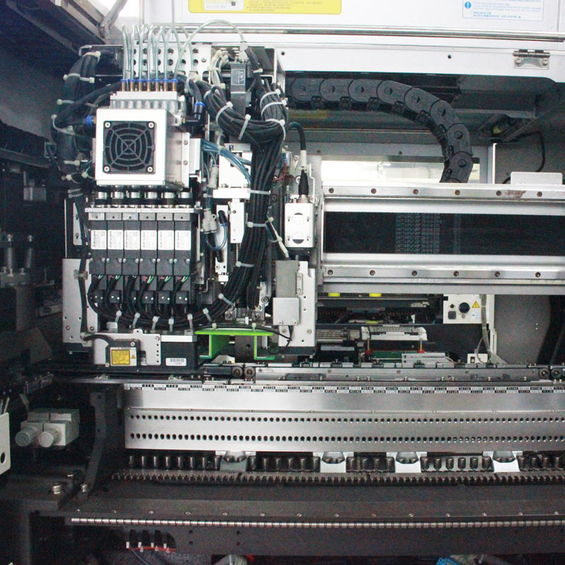 100% Tested SMT Pick And Place Machine JUKI Chip Mounter - KE2070L 6 Months Warranty