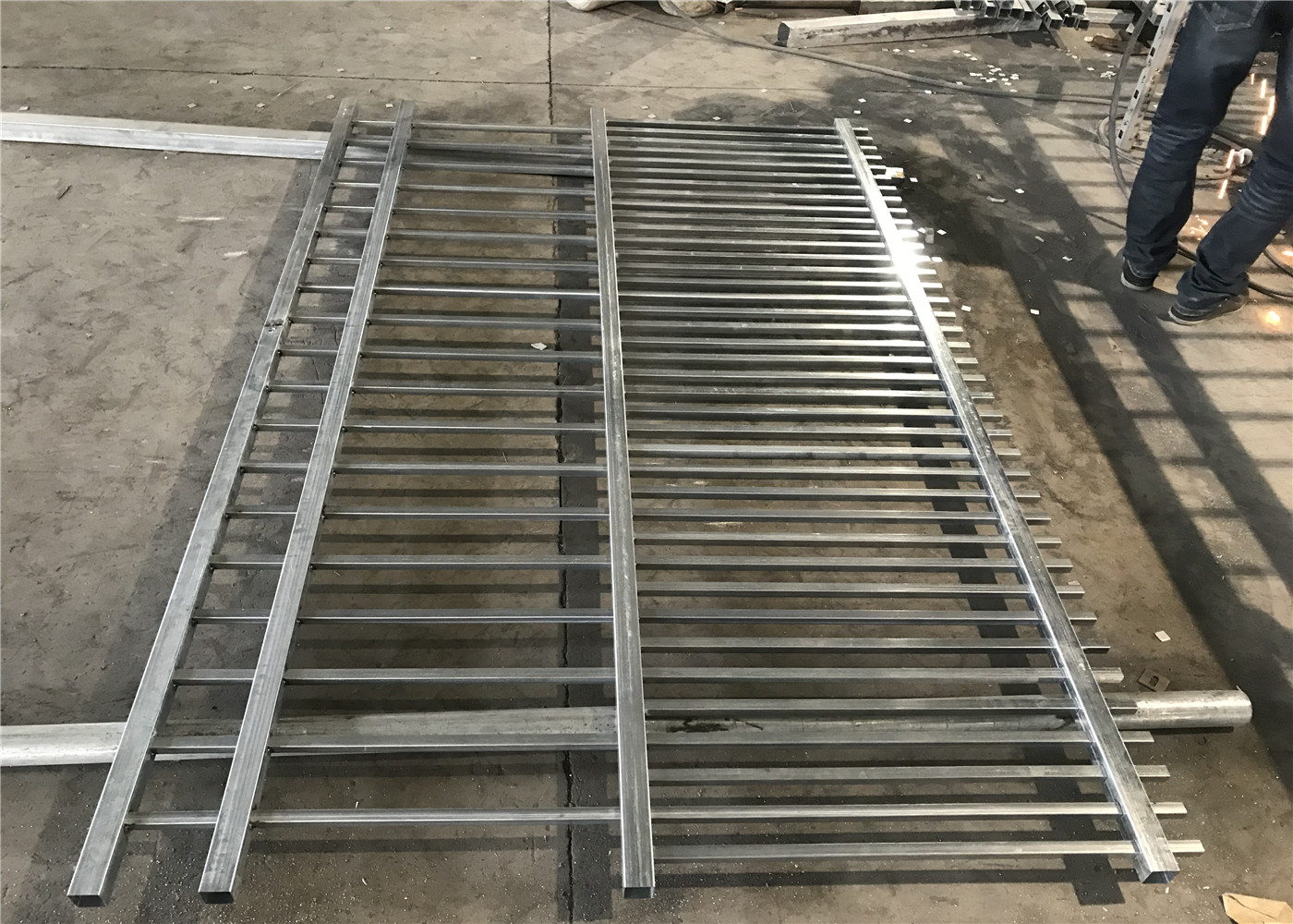 Diplomat Fencing Panels 2.1mtrs x 2.4mtrs Rail 45mm x 45mm Wall Thick 1.5mm Spacing 140mm