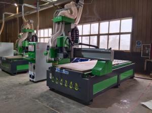 China Solid wood furniture wooden door wood plastic door CNC engraving machine wholesale