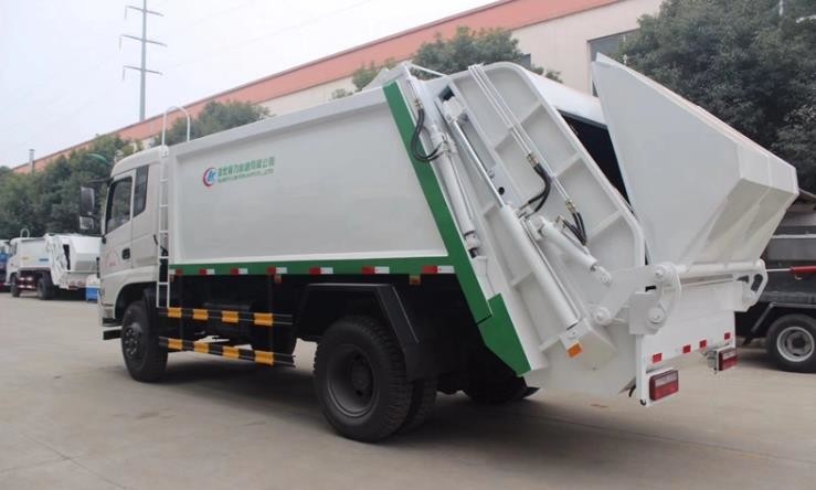 6001 - 10000L Special Purpose Truck / Diesel Fuel Type Waste Collection Truck