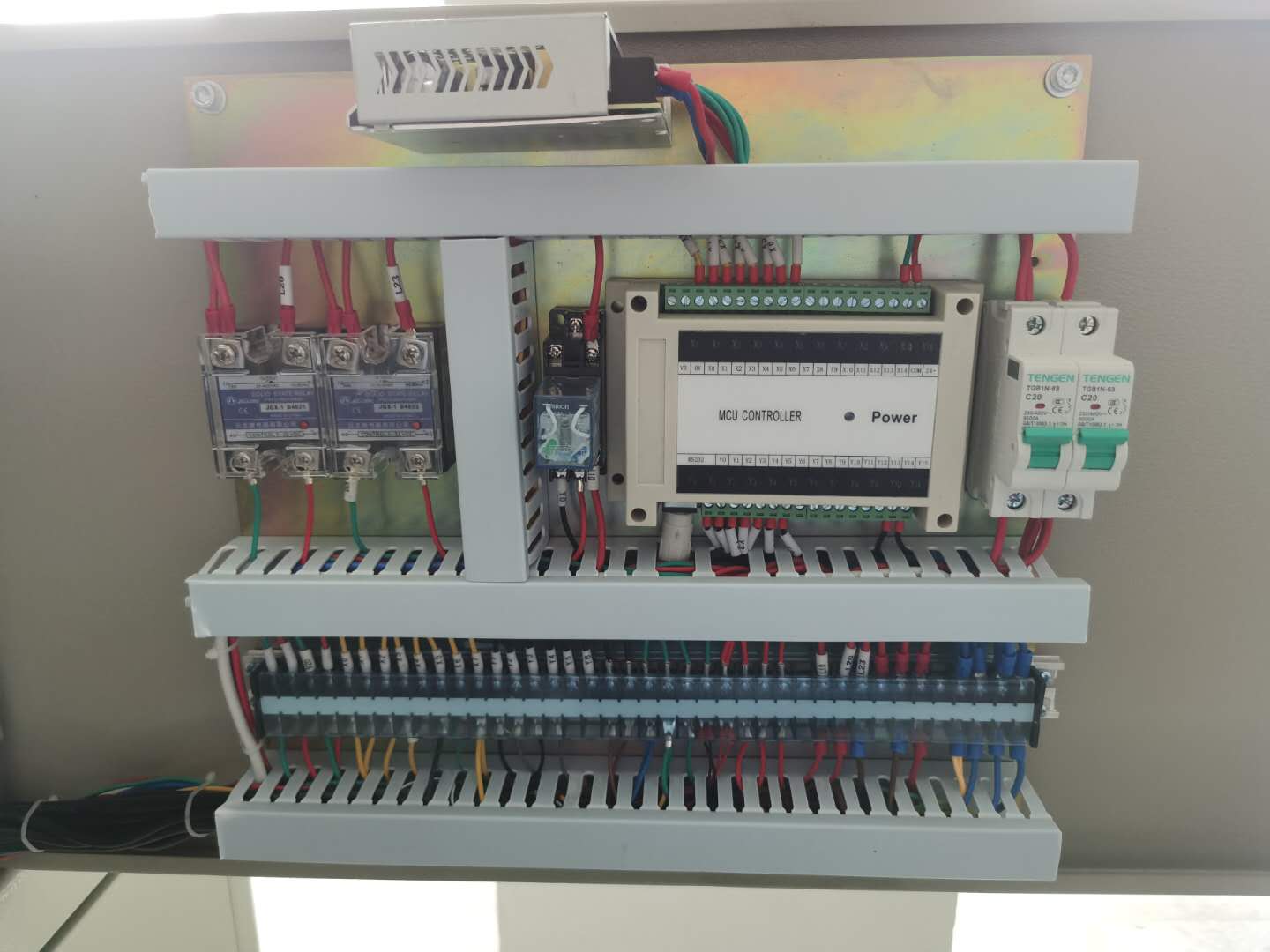 Factory Price Heat Seal Film Automatic Pack Pillow Wrapping Machine Plastic Packaging Machine
