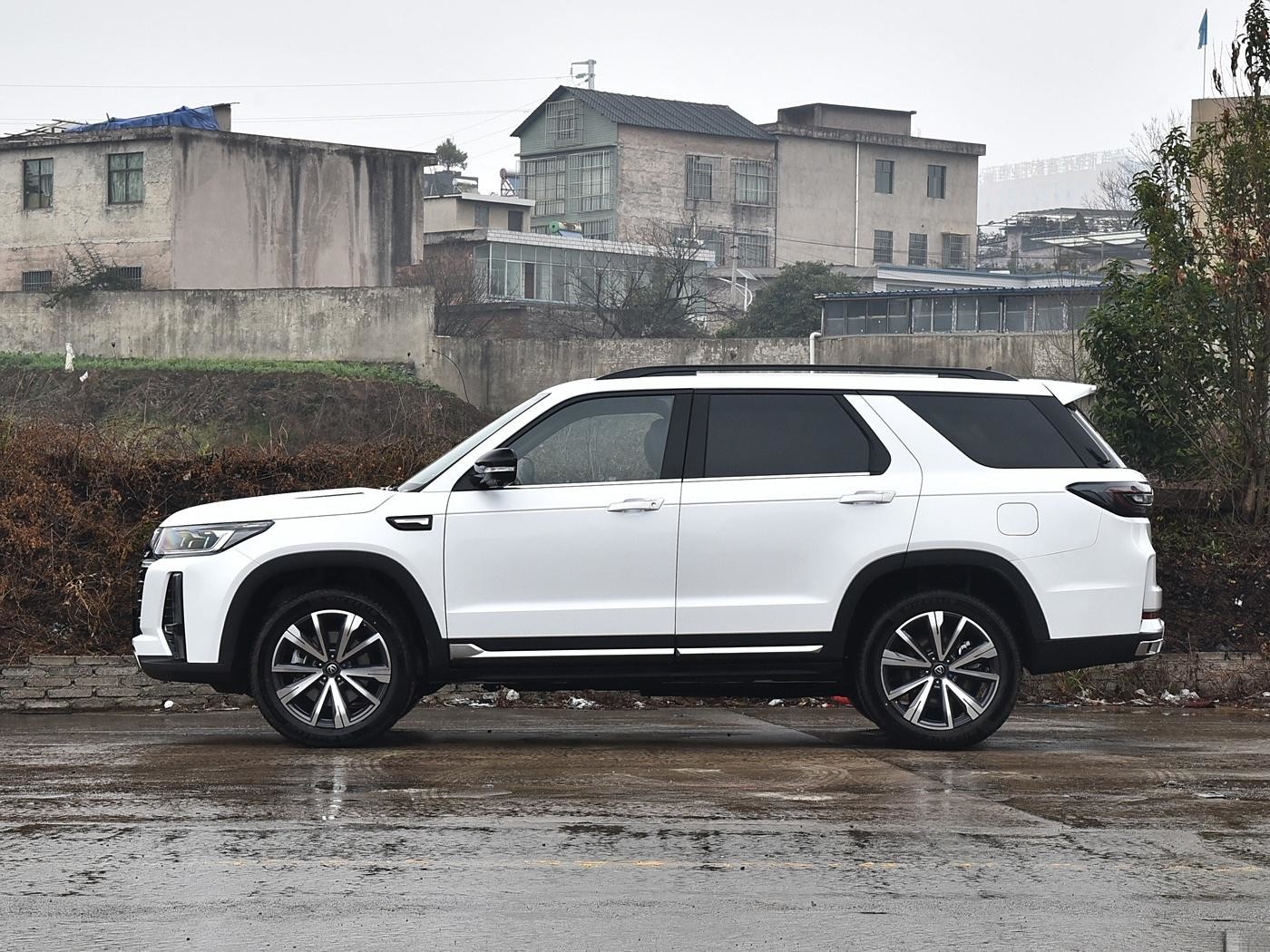 CS95 2.0t 233HP L4 2WD Changan Used Cars Luxury Version Vehicle 0km Used Car