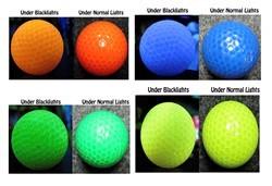 China Blacklight golf balls wholesale
