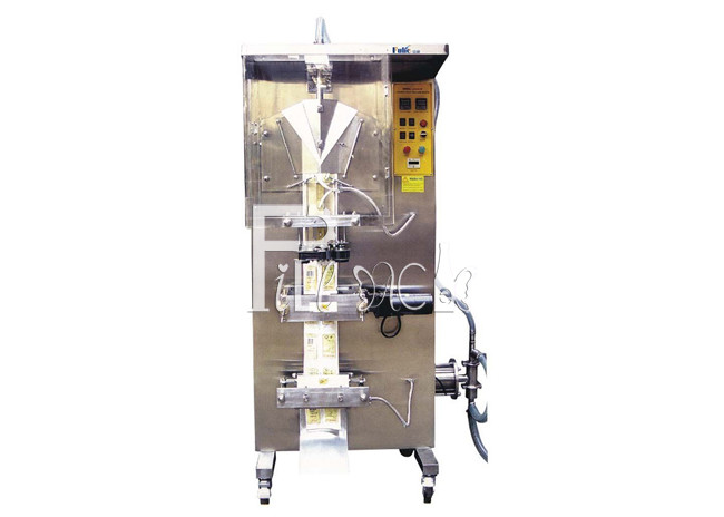 2200 Pouch / H Pneumatic Sachet Water Filling Machine