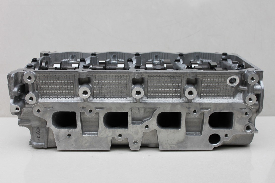 Nissan YD25 Cylinder Head Assembly With Valves 908510 Mitsubishi Truck Engine Parts