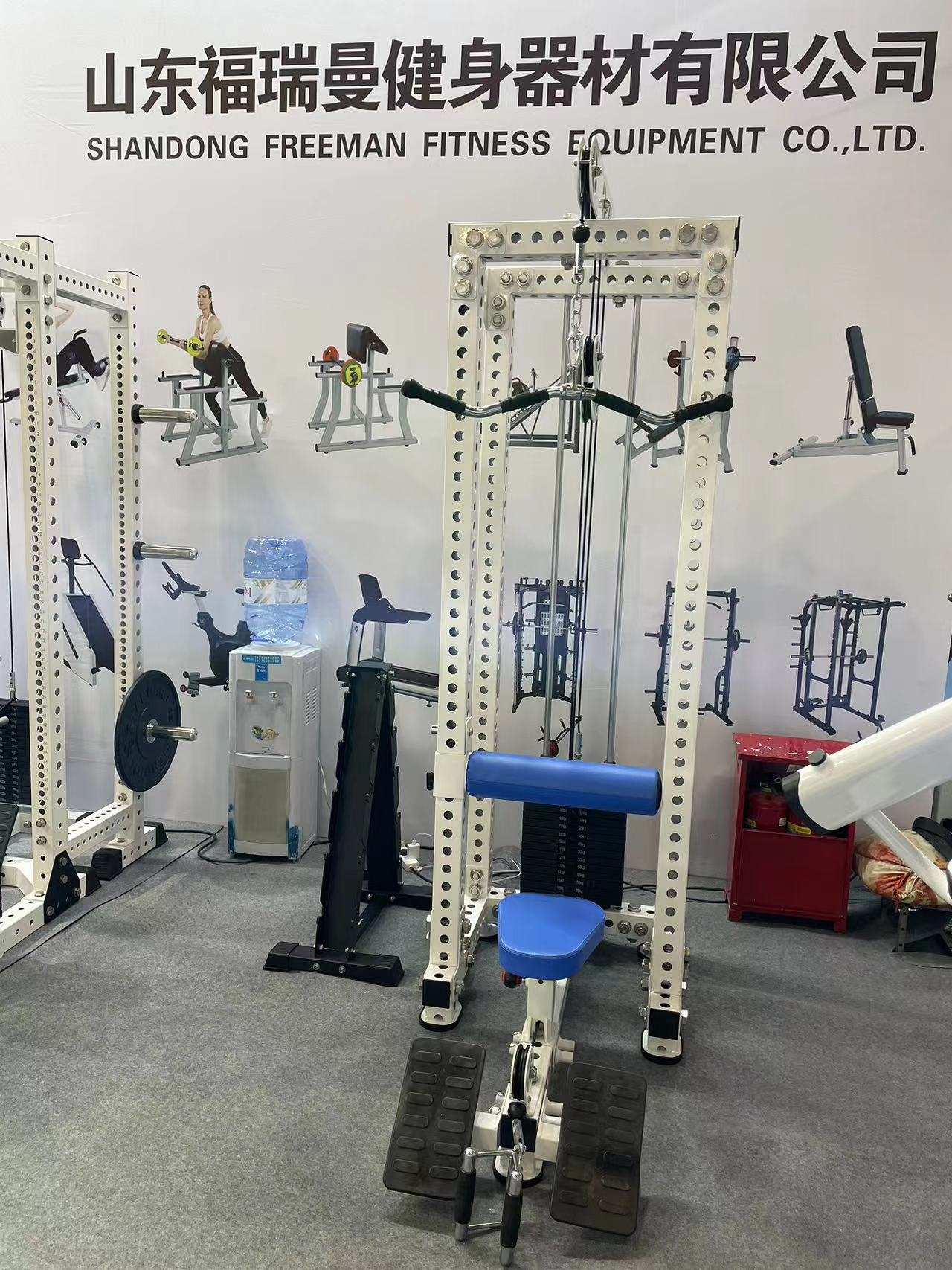 Exercise Weight Bench Chest Shoulder Training Rowing Squat Rack Functional Trainer Smith Machine