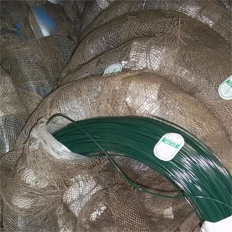 Color Green Pvc Coated Galvanized Iron Wire , 1.2mm Plastic Coated Binding Wire