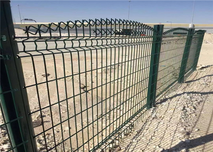 Low Carbon Steel 3d Welded Wire Fence 50x150mm Hot Dipped Galvanized