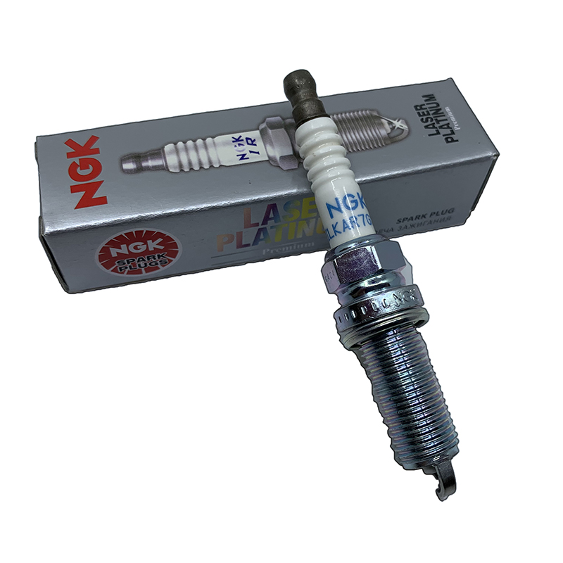 Thread Size Standard Size Laser Iridium Spark Plugs for Honda FIT Odyssey 12290-5A2-A01