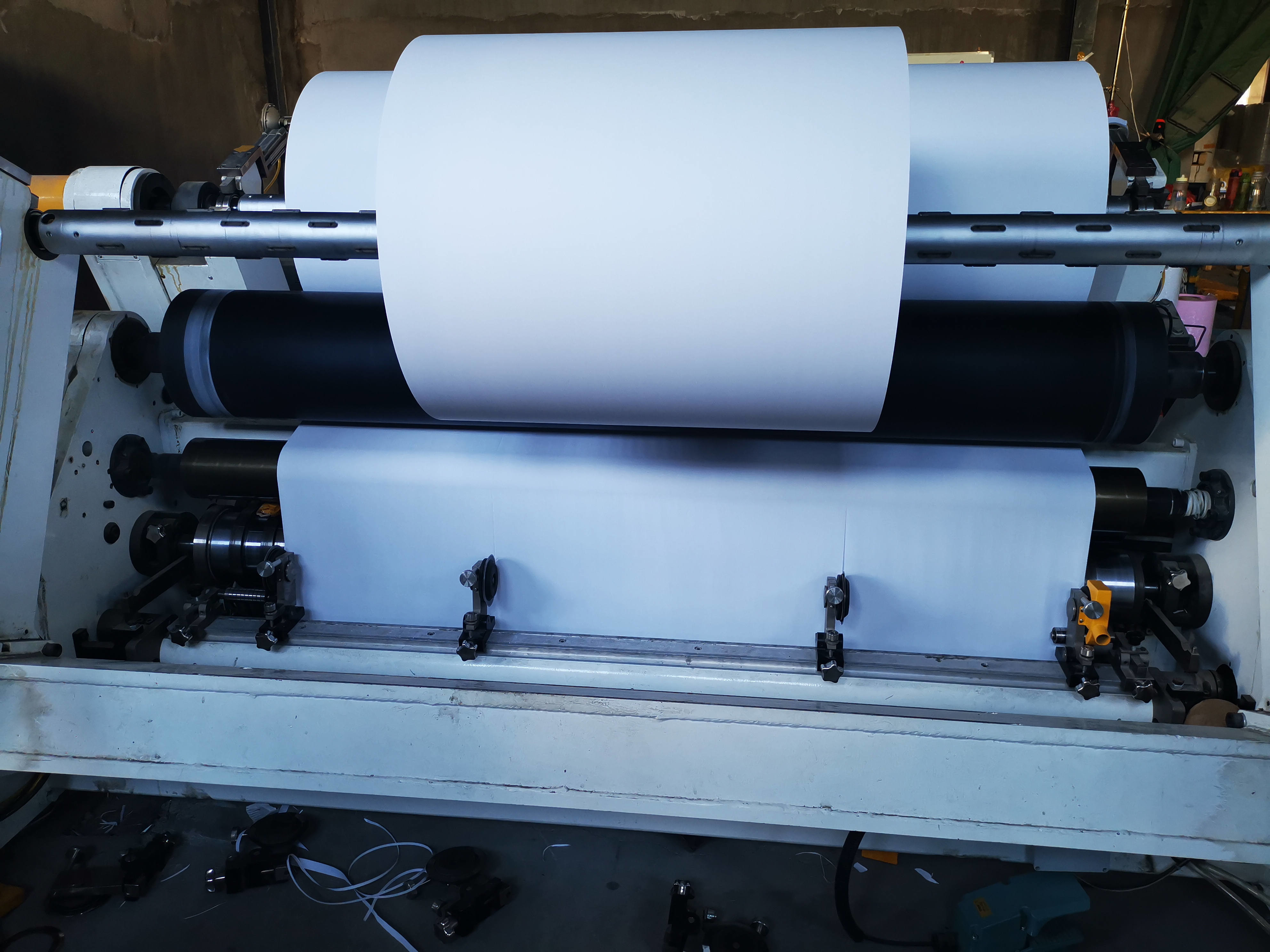 70gsm 180gsm Offset Printing Paper White Woodfree Paper Roll