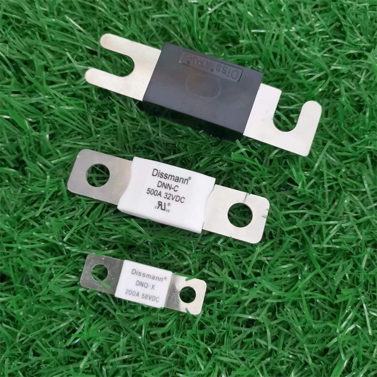 Ceramic Fuse UL Certified DC80V White Fuse for Energy Storage System Fuse made in China