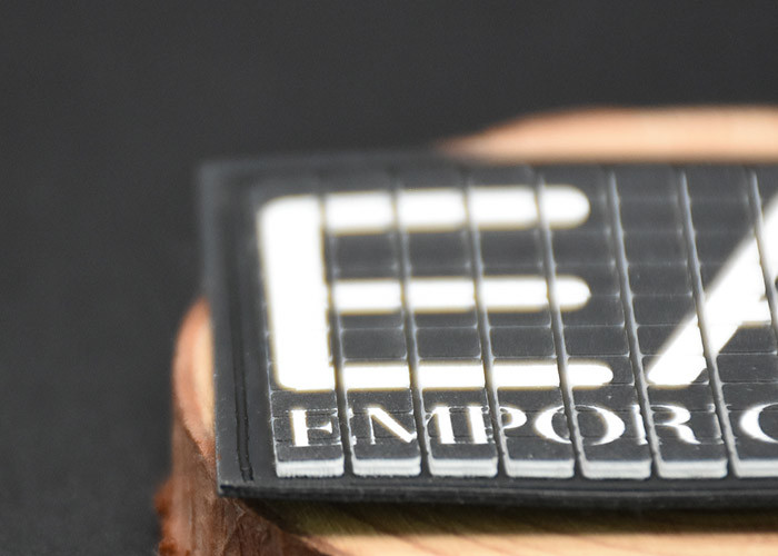 Twill Printed 1mm Washable Clothing Labels Custom Silicone Logo