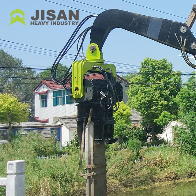 U Shape Sheet Pile Vertical Clamp Excavator Sheet Pile Driver For PC200-5