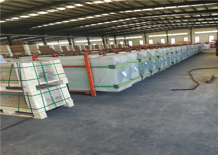 High Transmittance Tempered Solar Glass 3.2MM Thickness Flat Shape Energy Saving