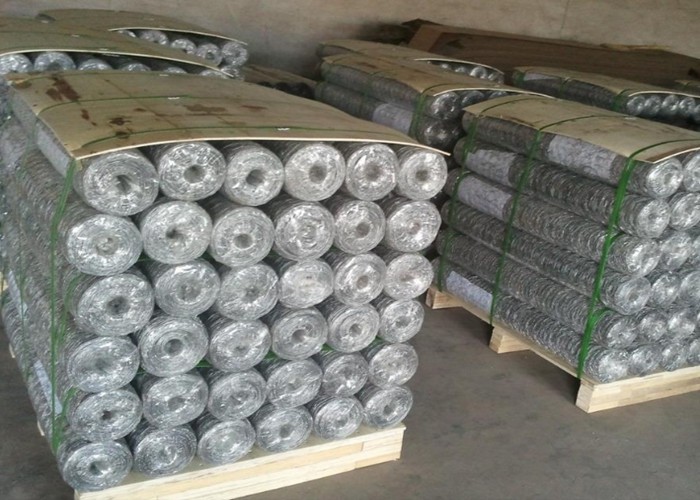 304 Stainless Steel Hexagonal Wire Mesh 10-200m Length For Chicken