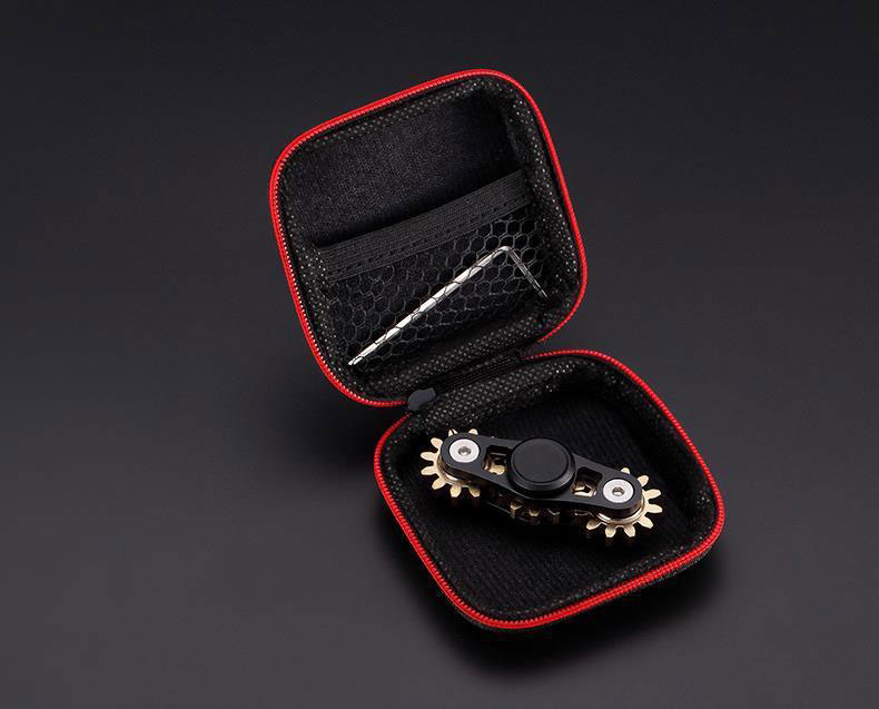 Stress Relief Toys Three Tooth Linkage Pure Copper Gyroscope Spinner for Adults' Anxiety