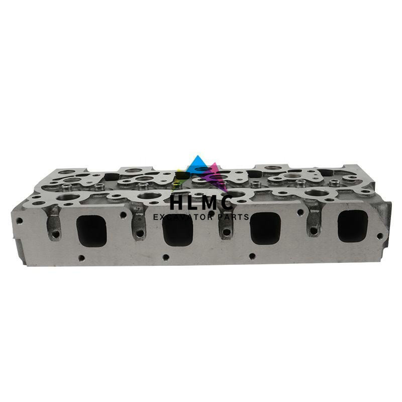 Engine Spare Parts Cylinder Head 15422-03040 Kubota V1702 Diesel Engine
