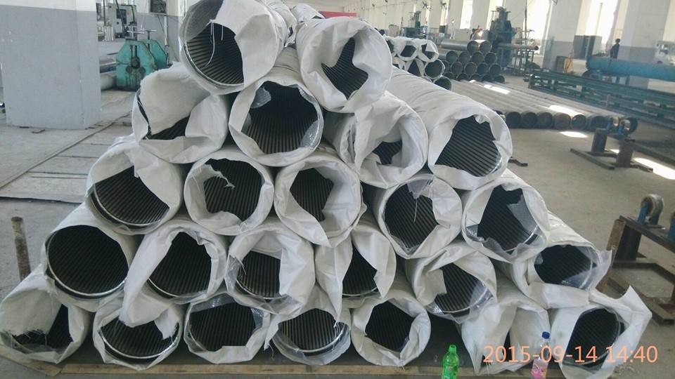 Wedge Wire Screen Tube / johnson screen pipe / spiral screen pipe / dewatering well screen / v wire strainer pipe /filte