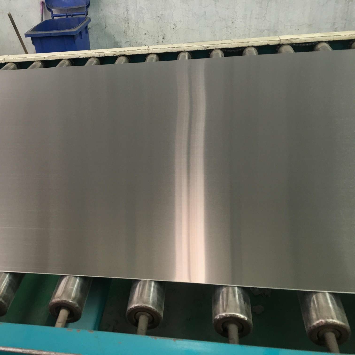 Hairline HL Cold Rolled Stainless Steel Sheet Finish 304 NO.4 Surface Finished 2.8mm
