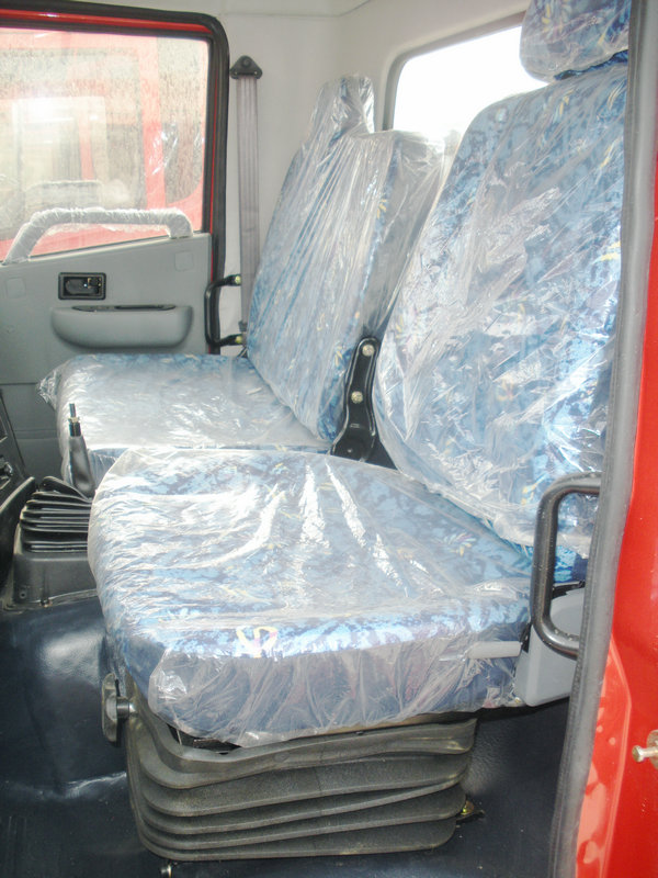 Dongfeng TT50 Light Truck Cabin With Single & half Sleeper