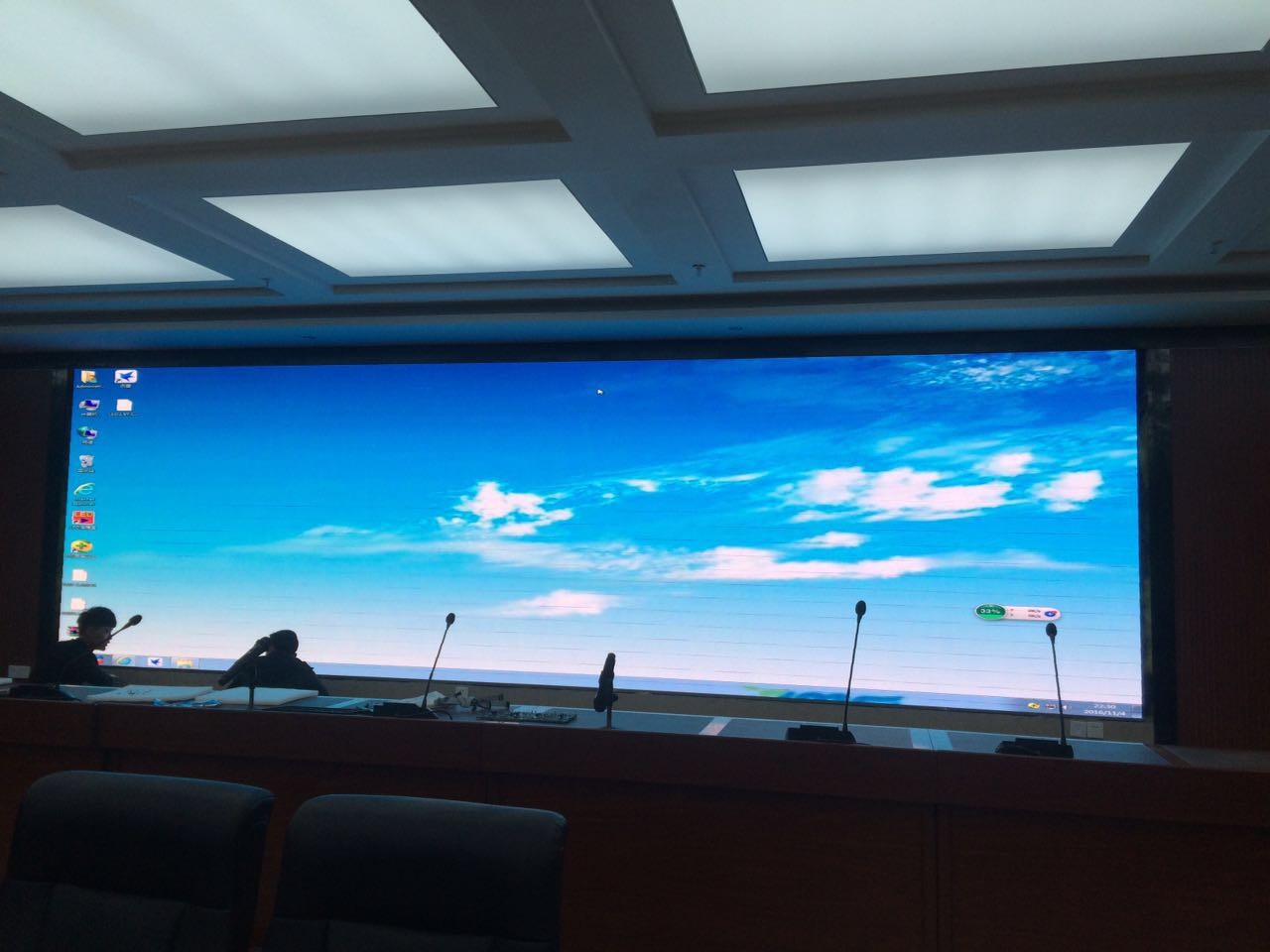 Magnet Install Indoor LED Video Screen AC220V/50Hz 128*64 Module Resolution Shenzhen Factory