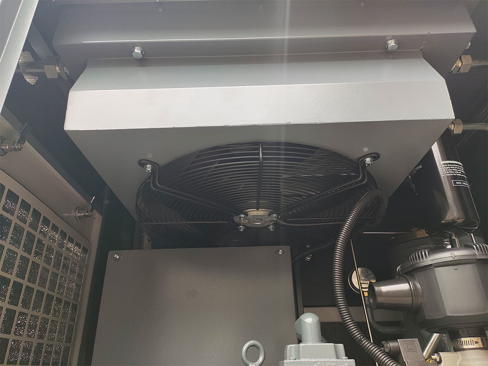 Economical 15kw 20HP Durable Air dryer Combined Screw Air Compressor