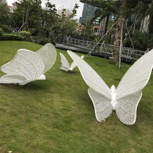 China Iron Fabrication Indoor Metal Sculptures White Spray Painted Butterfly Garden Decoration on sale