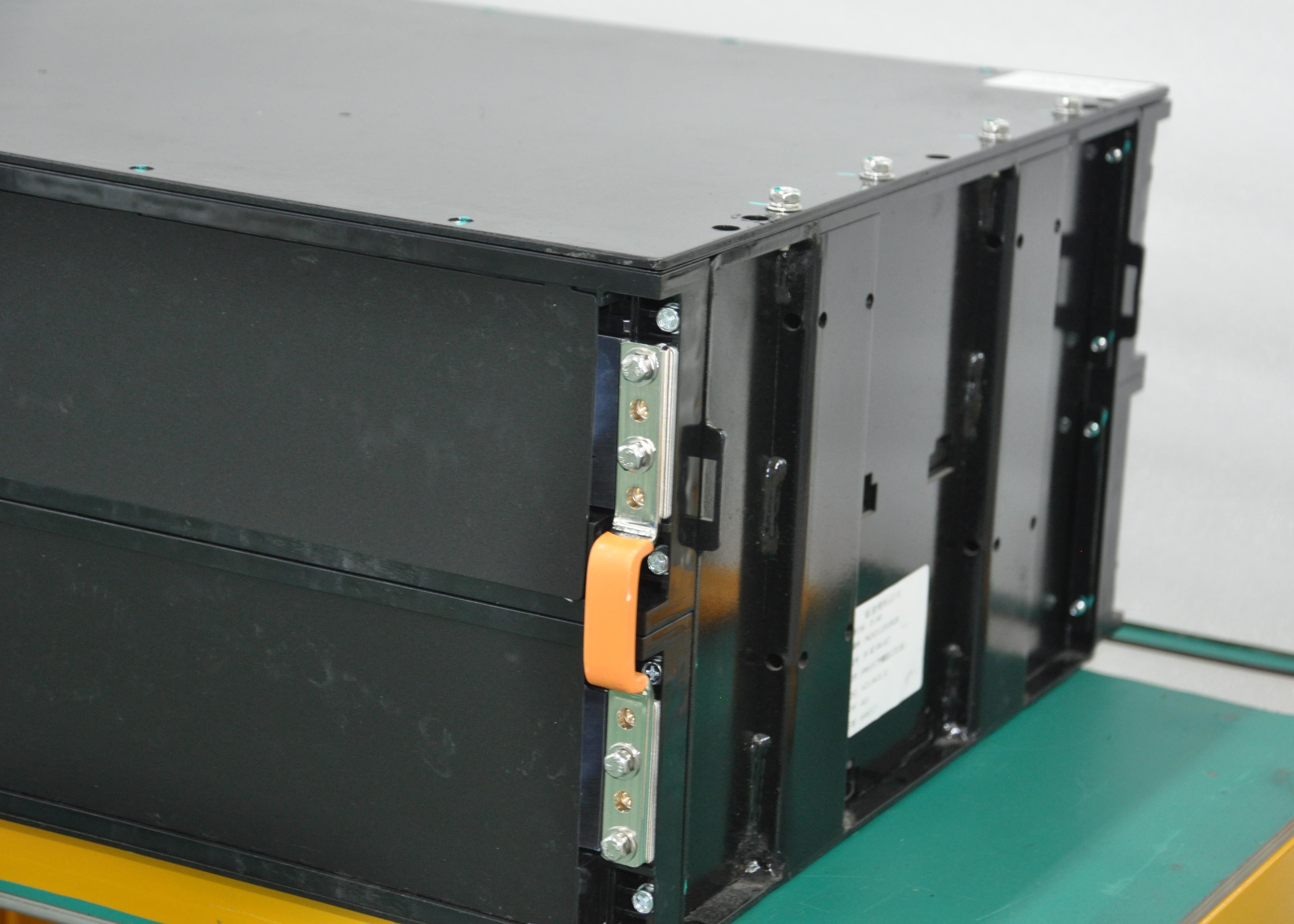 135Ah M24 Energy Storage Lithium Battery 524.6mmx427.6mmx241.22mm