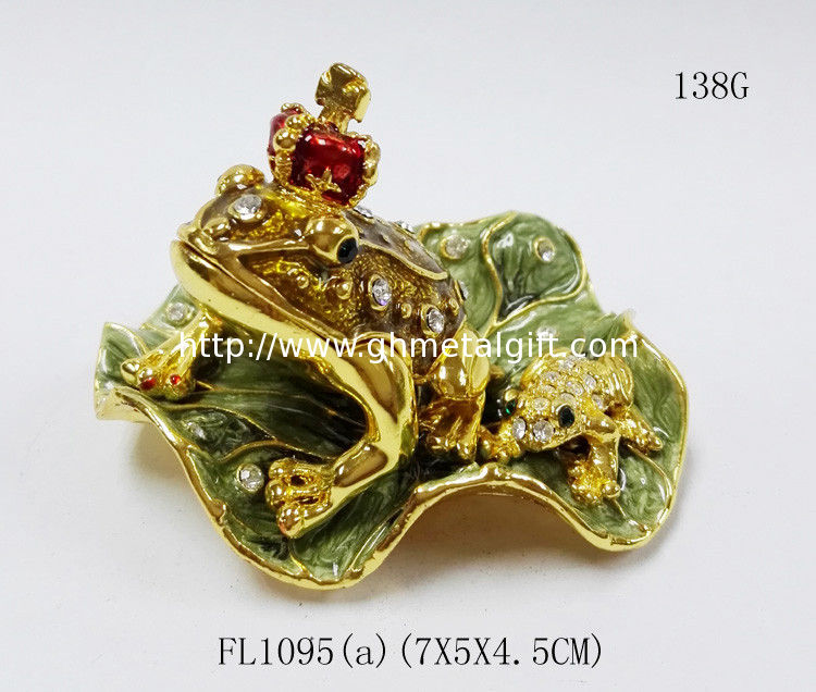 Leaves the frog shape trinket box with rhinestone for lovely jewelry box