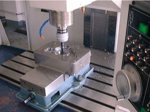 Die Casting Alloy Tube Mold with 2D/3D Drawing Format Metal Pipe Mass Production